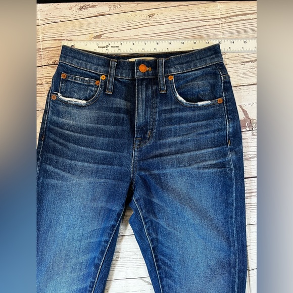 Madewell Women'sThe High-Rise Slim‎ Boyjean in Medium Blue Wash Style - Picture 5 of 15
